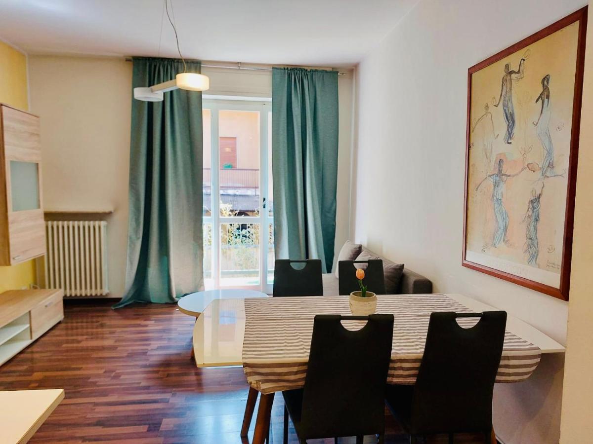Appartmentslapiazzetta -1-2-6 Sesto Calende Εξωτερικό φωτογραφία