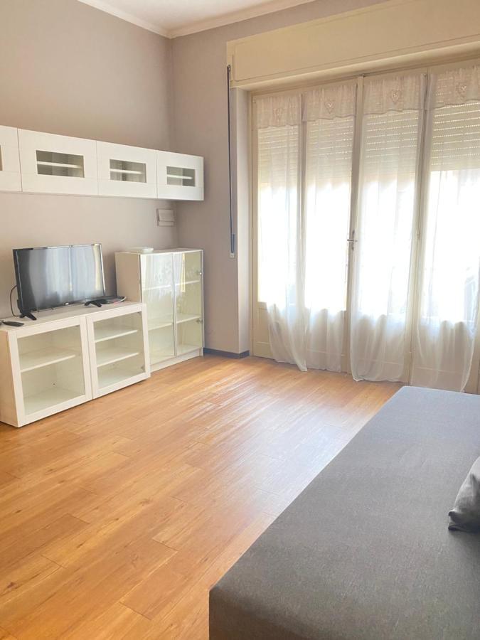Appartmentslapiazzetta -1-2-6 Sesto Calende Εξωτερικό φωτογραφία