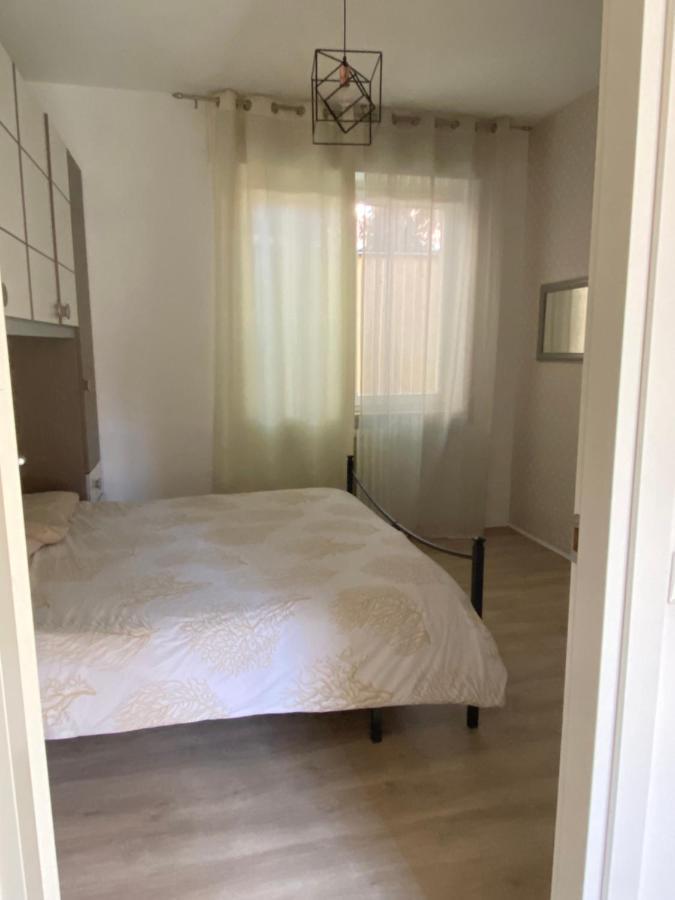 Appartmentslapiazzetta -1-2-6 Sesto Calende Εξωτερικό φωτογραφία