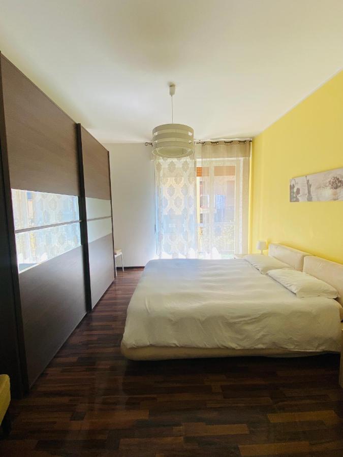 Appartmentslapiazzetta -1-2-6 Sesto Calende Εξωτερικό φωτογραφία